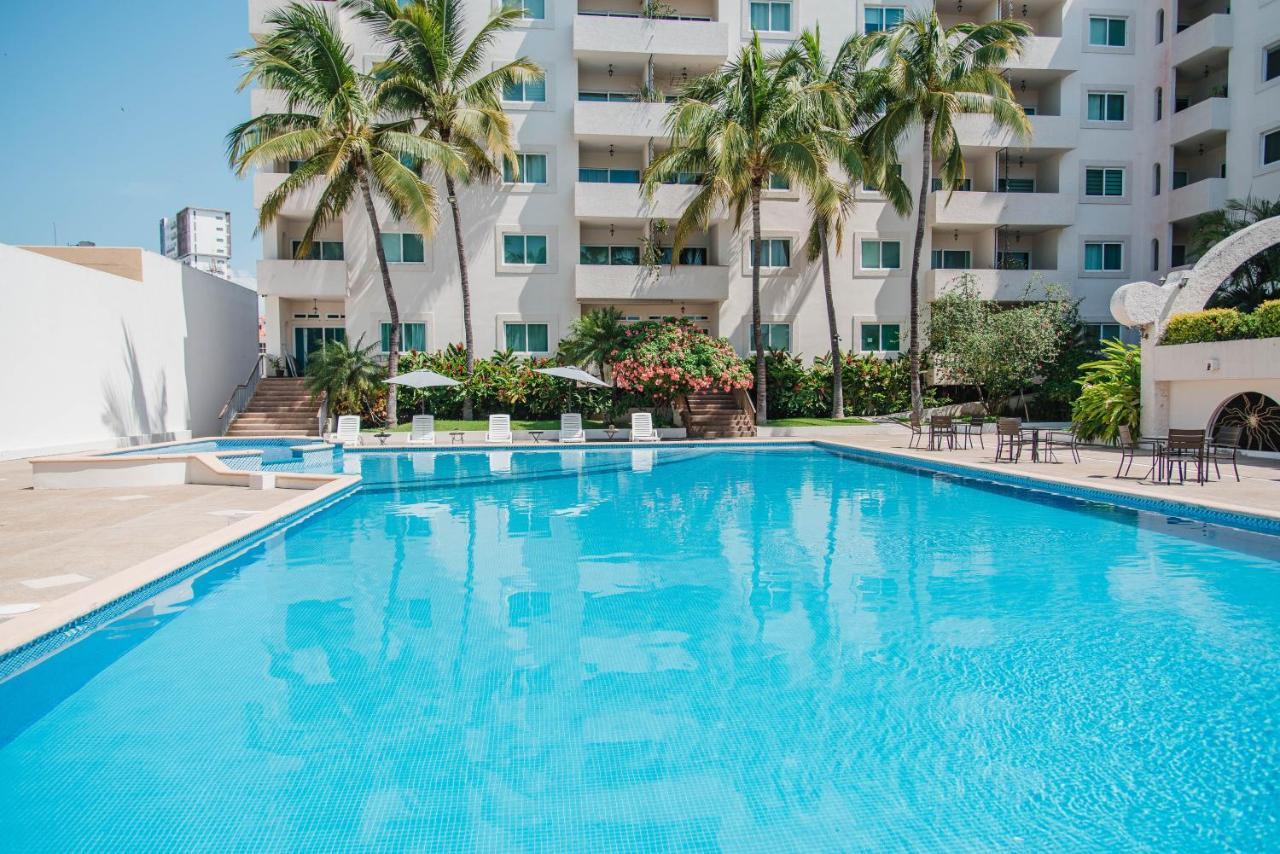 Hacienda Del Sol Mazatlan Hotel Exterior photo